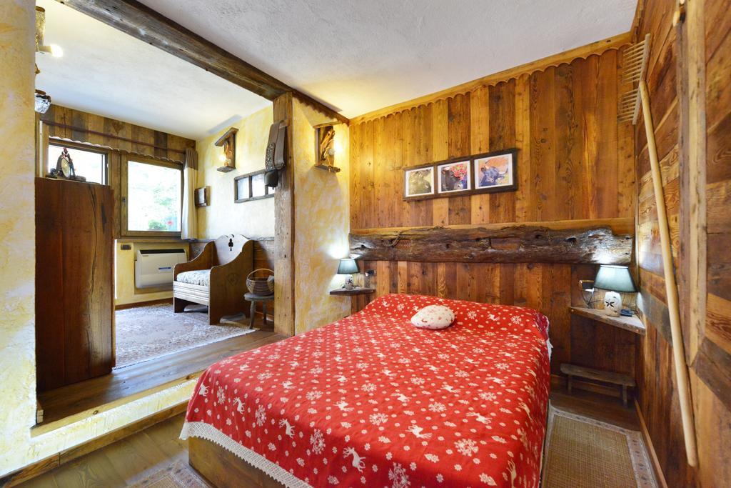 Maison Lazier Châtillon Стая снимка