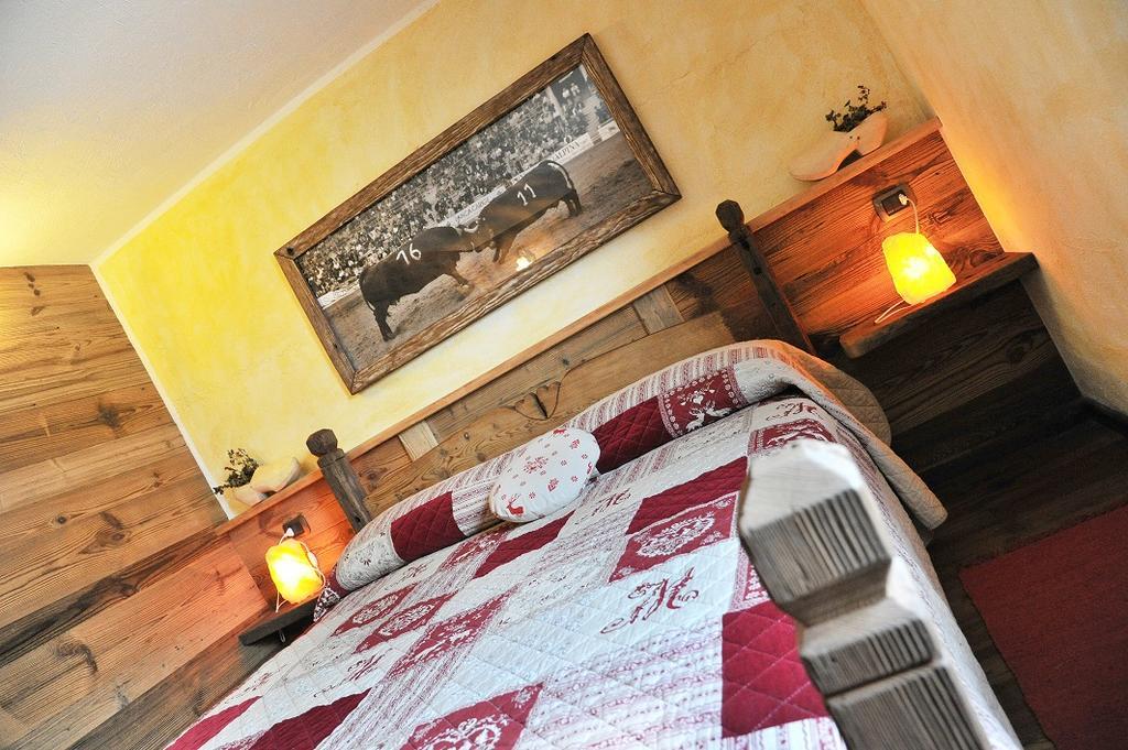 Maison Lazier Châtillon Екстериор снимка